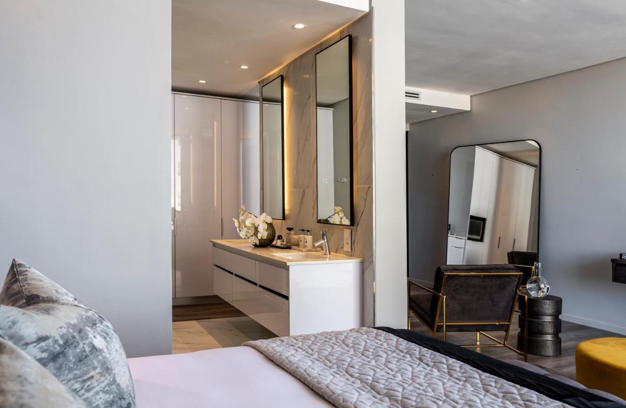 O' Two Hotel Cape Town